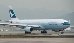 Máy bay hạ cánh khẩn cấp vì phát hỏa giữa không trung