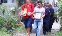 Cha chôn xác con 5 tuổi trong nhà: Đưa nhân tình về sống chung