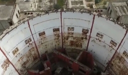 Cận cảnh nhà máy điện hạt nhân bị bỏ hoang 30 năm tại Crimea