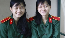 Chị em sinh đôi miền núi cùng đỗ Học viện Kỹ thuật quân sự