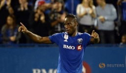 Video: Drogba khiến cả MLS kinh ngạc với cú đá phạt thần sầu