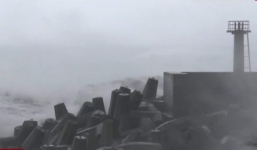 Video: Siêu bão mạnh nhất trong năm đổ bộ vào Đài Loan