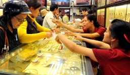 Giá vàng hôm nay 5/10: Tiếp tục tăng nhẹ