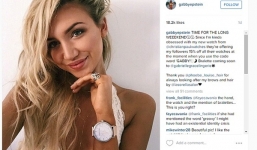 Kiếm bộn tiền nhờ chăm chụp ảnh tự sướng