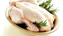 Mẹo rút xương gà cực nhanh, cực đơn giản