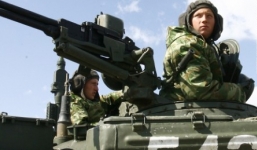 NATO: Nga đưa bộ binh tới Syria, không phận Thổ Nhĩ Kỳ lại bị xâm phạm