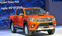 Toyota Hilux 2016 bán tại Việt Nam có thêm bản số tự động