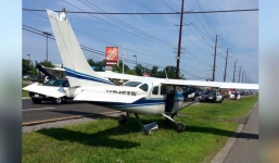 5 màn máy bay hạ cánh điên rồ nhất mọi thời đại