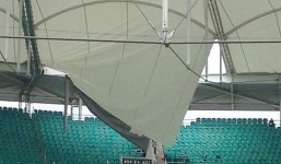 7 học sinh bị thương do mái vòm sân trường sập