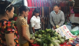 Ổi Lệ Rơi đắt hàng sau sự cố vỡ nợ