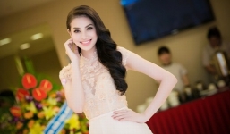 Hoa hậu Hoàn vũ Phạm Hương khoe giọng hát mộc giống Hà Hồ