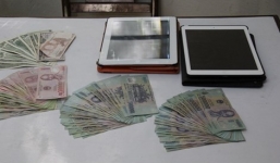 Siêu trộm đột nhập nhà chùa cuỗm máy tính bảng, USD