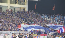 CĐV Thái Lan lẫn át CĐV Việt Nam trên sân Mỹ Đình