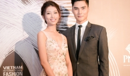 Quỳnh Châu, Quang Hùng nắm chặt tay không rời tại sự kiện