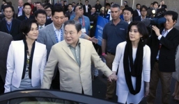 Gia đình giàu nhất châu Á kiếm 28 tỷ USD trong 1 tháng