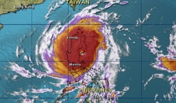 Siêu bão Koppu đổ bộ Philippines, nguy cơ lở đât và lũ lụt nghiêm trọng