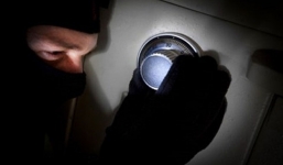 Nữ đại gia bị mất két sắt chứa 1,5 tỉ đồng