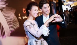 Á hậu Hoàng Oanh quấn quýt bạn trai không rời trên thảm đỏ