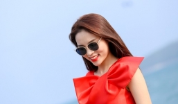 Hoa hậu Kỳ Duyên rạng ngời trên du thuyền triệu đô