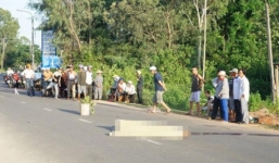 Gây tai nạn xong, kéo nạn nhân vào lề đường rồi bỏ trốn