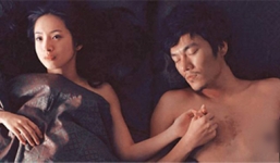 Chồng Lâm Y Thần không thích vợ đóng cảnh nóng