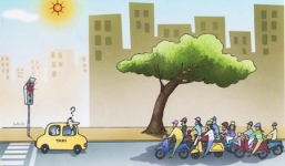 Dừng đèn đỏ tắt máy có thật sự tiết kiệm xăng?