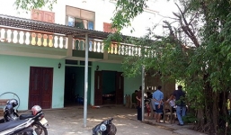 Buồn chán, thanh niên đổ xăng tự thiêu trong nhà nghỉ