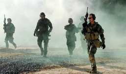 Video: Đặc nhiệm Mỹ đột kích IS, giải cứu 70 con tin