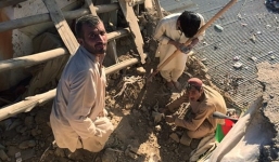 Động đất mạnh 7,5 độ richter, hàng trăm người thương vong