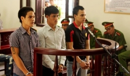 Nữ sinh lớp 9 bị nhóm trai làng cưỡng bức tập thể