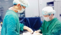 Cứu sống bé sơ sinh non tháng bị teo ruột bất thường