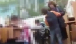 Video cô giáo tát học sinh tới tấp vì chép bài chậm gây phẫn nộ