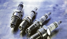 Mẹo kiểm tra và chọn bu-gi xe máy