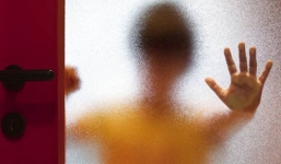 Cảnh báo đối tượng giả danh giáo viên xâm hại tình dục trẻ em nam