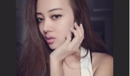 'Bạn gái mới' của Mạc Hồng Quân lên tiếng trước tin đồn tình ái