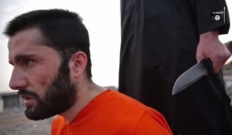 IS tung video chặt đầu 4 chiến binh người Kurd để trả đũa Mỹ