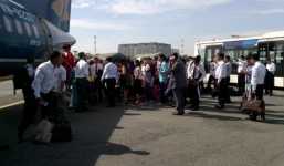 Nhà giàu Việt thuê nguyên chuyến bay rước dâu