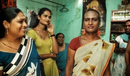 Cuộc sống bí ẩn của người chuyển giới tại Ấn Độ 