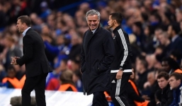 CĐV Chelsea khiến Mourinho cảm động