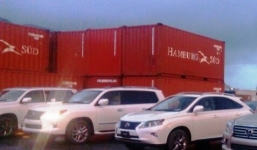 5 xe sang “bỏ quên” tại cảng Đà Nẵng sẽ sung quỹ Nhà nước