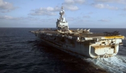 Pháp điều tàu sân bay hạt nhân hỗ trợ Mỹ đánh IS
