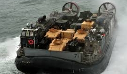 Tận mắt xem thủy phi cơ đổ bộ tốc độ cao của Hải quân Mỹ phô diễn