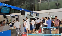 Mạo danh nhân viên lừa đảo tại sân bay Nội Bài