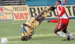 Video: Top 10 pha vào bóng thô bạo nhất trong bóng đá