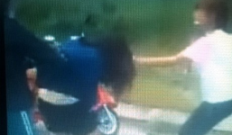 Clip nữ sinh Đà Nẵng đánh bạn: Có bị xử lý hình sự?