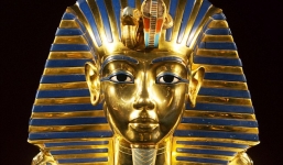 Khám phá bất ngờ về lăng mộ của Hoàng Đế Ai Cập Tutankhamun