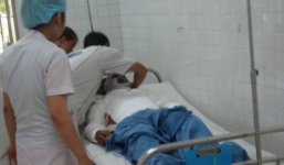 Bà bầu 9 tháng mang axit tạt vào mặt chồng cũ rồi bỏ trốn