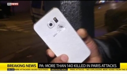 Galaxy S6 edge đỡ đạn cho nạn nhân khủng bố ở Paris