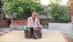 'Dị nhân' Quảng Bình 30 năm ăn thủy tinh, dao lam, kim khâu