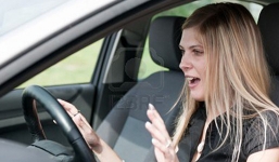 Làm gì khi xe mất phanh, mất lái?